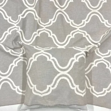 Tissu Coton polyester Volute gris blanc - Tissu d'éditeur